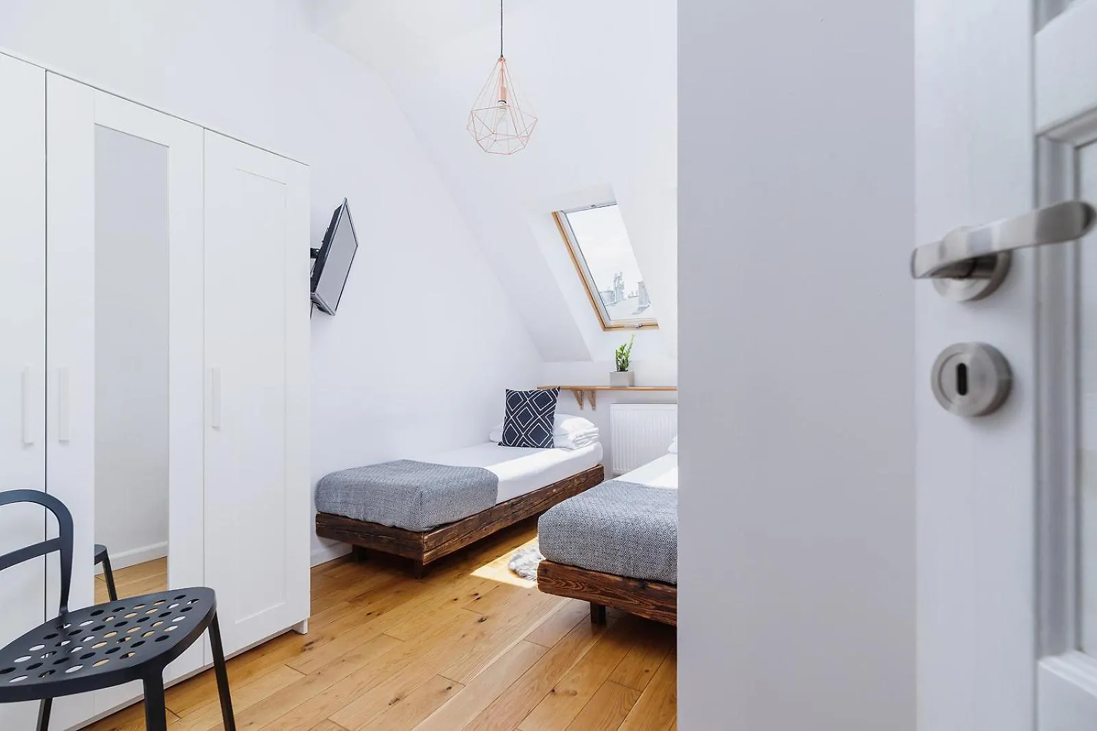 2 Bedroom Apartment With Terrace- Pilsudskiego 11 Krakow 0*,  Poland