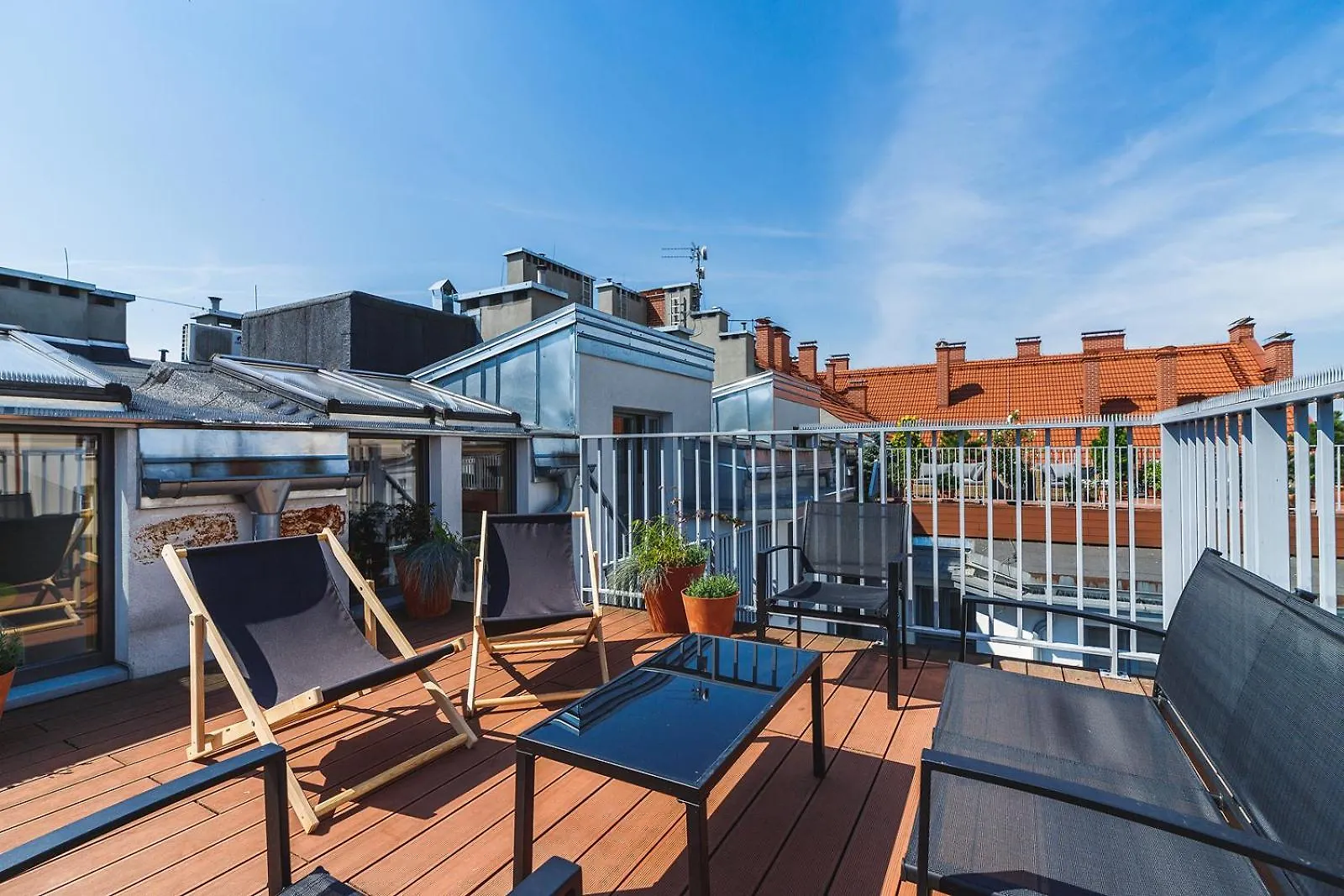 2 Bedroom Apartment With Terrace- Pilsudskiego 11 Krakow